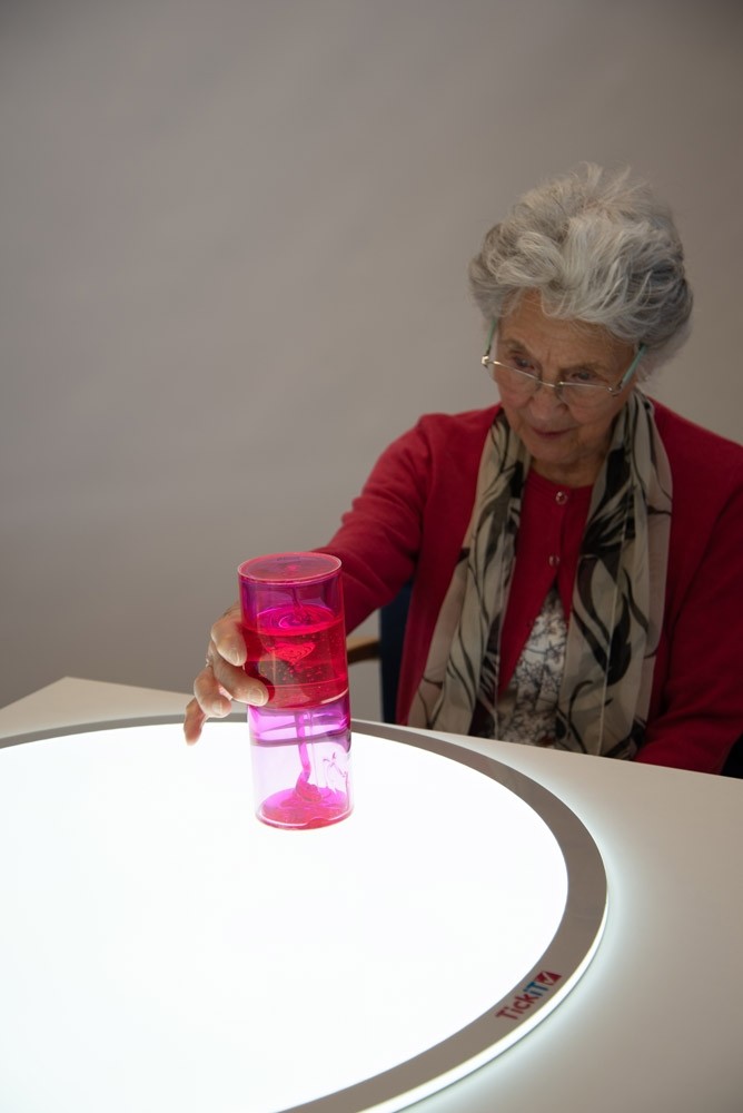 Sensory Jumbo Ooze Tube bei ARIADNE