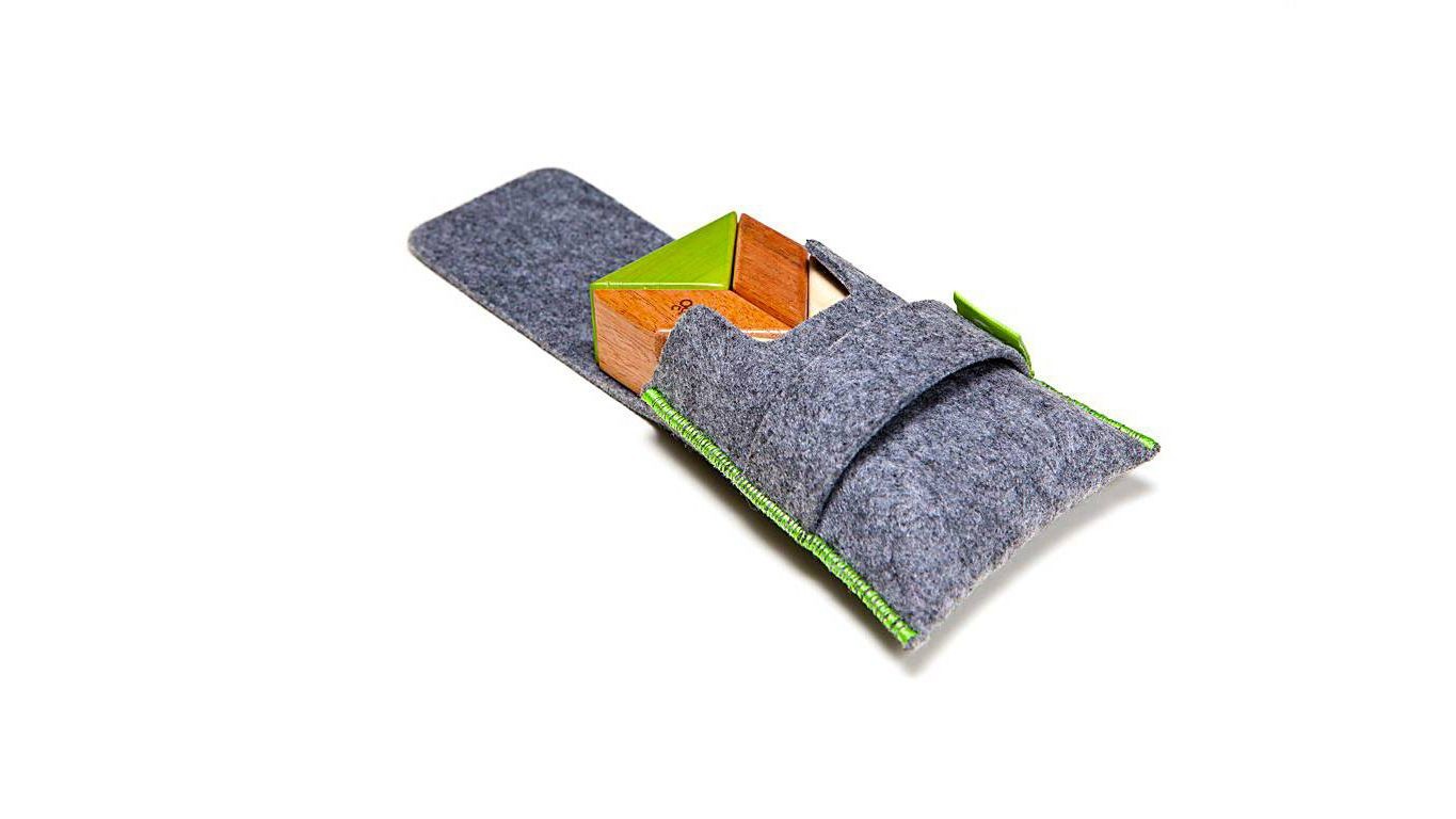 Magnetisches Taschen-Tangram bei ARIADNE