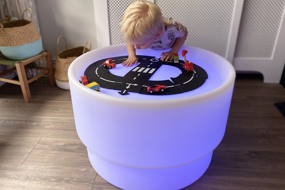 Sensorischer Entdecker-Tisch bei ARIADNE