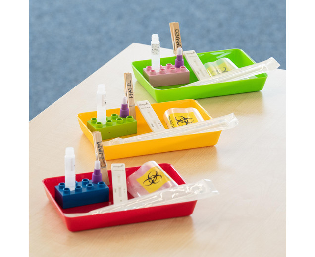 Buntes Materialschalen-Set bei ARIADNE