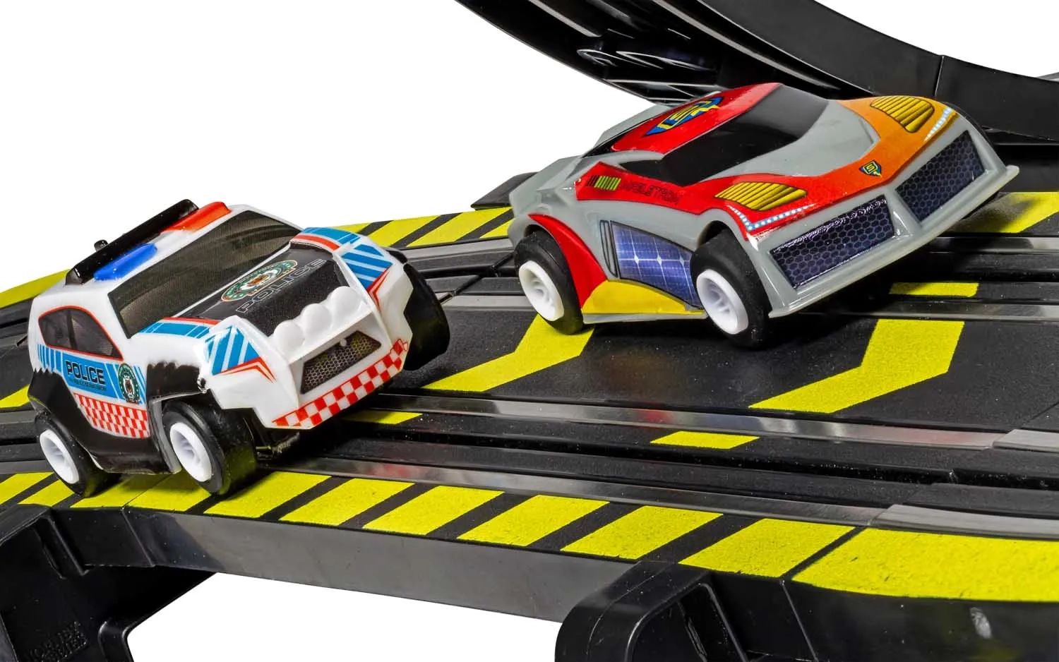 Große Scalextric Autorennbahn - adaptiert bei ARIADNE